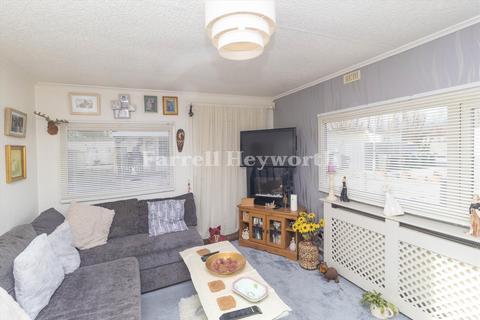 1 bedroom property for sale, Westcliffe Drive, Morecambe LA3
