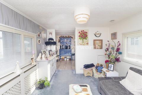 1 bedroom property for sale, Westcliffe Drive, Morecambe LA3