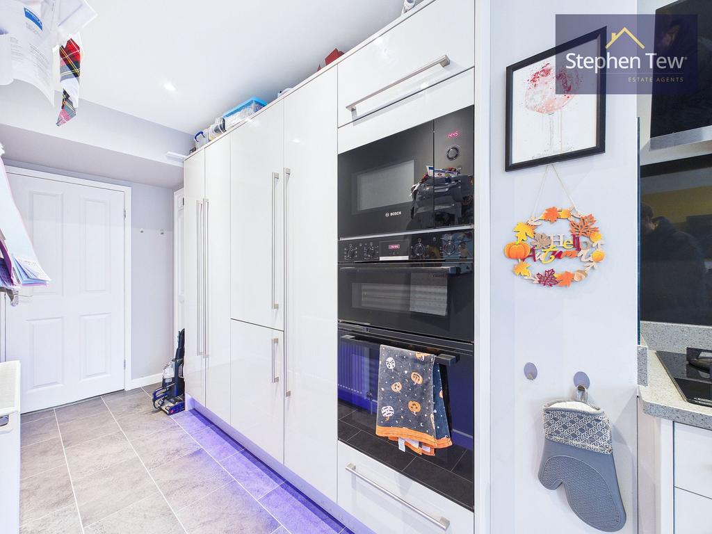 Kitchen / Diner