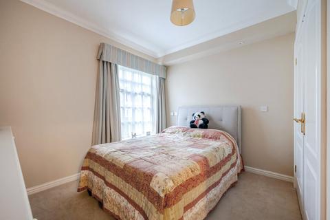 undefined, Farmery Court, Castle Village, Berkhamsted, Hertfordshire, HP4