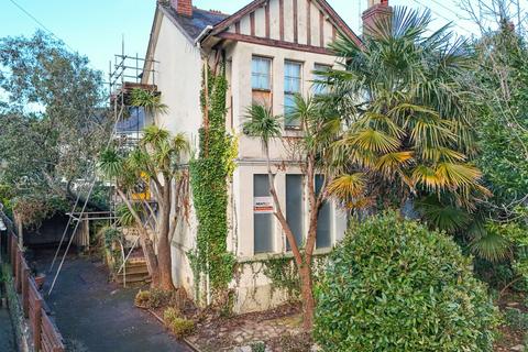 4 bedroom semi-detached house for sale, Tor Park Road, Torquay