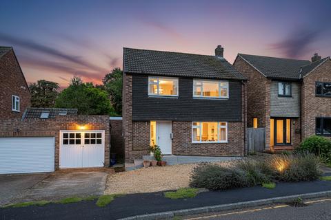 3 bedroom detached house for sale, Saxon Way, Saffron Walden, CB11