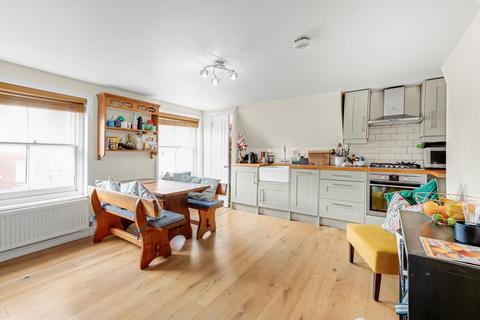 undefined, King Street, Twickenham TW1