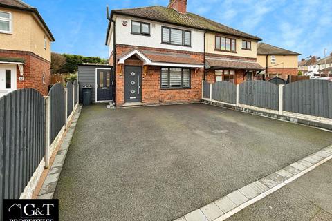 Manor Park, Kingswinford