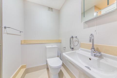 2 bedroom apartment to rent, Ladbroke Road, London