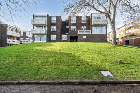 Park Drive, Woking, Surrey, GU22