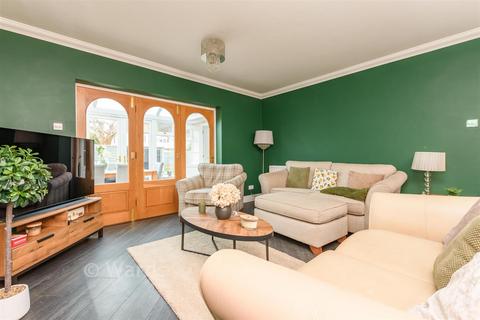 4 bedroom detached house for sale, Ryecroft, Longfield Hill, Longfield, Kent