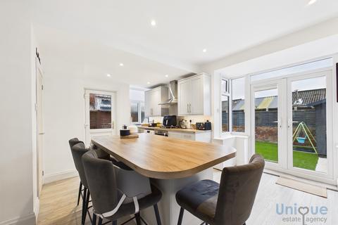 3 bedroom semi-detached house for sale, Fairview Avenue,  Lytham St. Annes, FY8