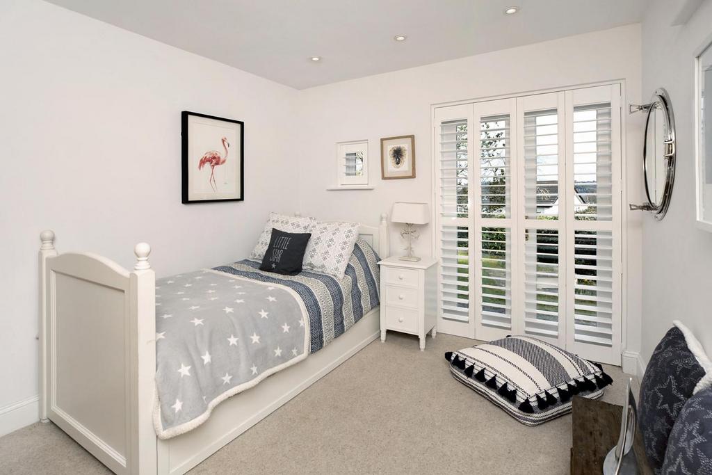 Mayflower20230227489484 SMART