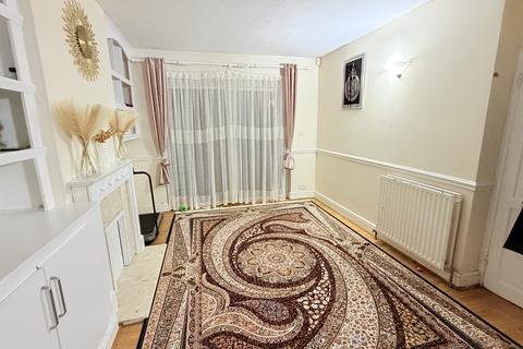 3 bedroom terraced house for sale, St. Marys Walk, Hayes UB3
