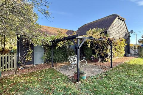 3 bedroom detached house for sale, Hartford End, Chelmsford
