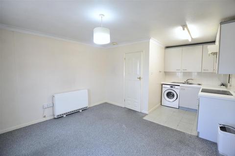 undefined, Queens Court Queens Road Slough Berkshire