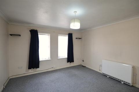 undefined, Queens Court Queens Road Slough Berkshire