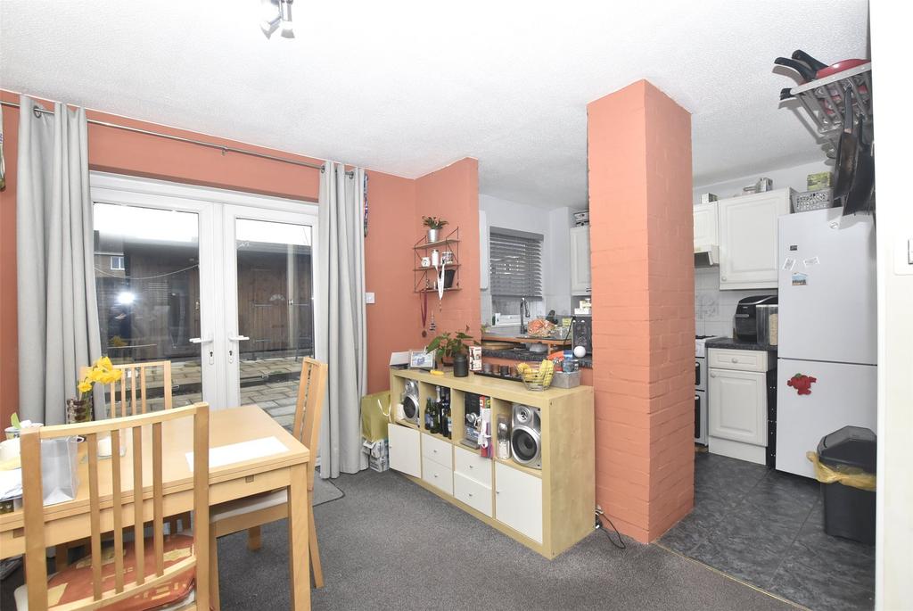 Living/Dining Room