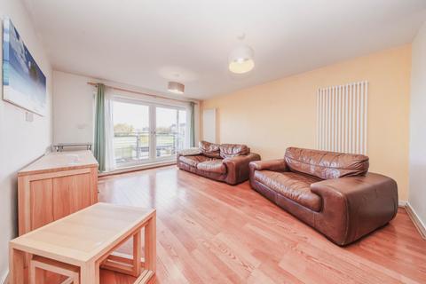 2 bedroom flat for sale, 2/5 Drybrough Crescent, Peffermill, Edinburgh, EH16