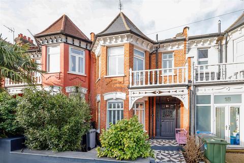 3 bedroom terraced house to rent, Normanby Road, London NW10
