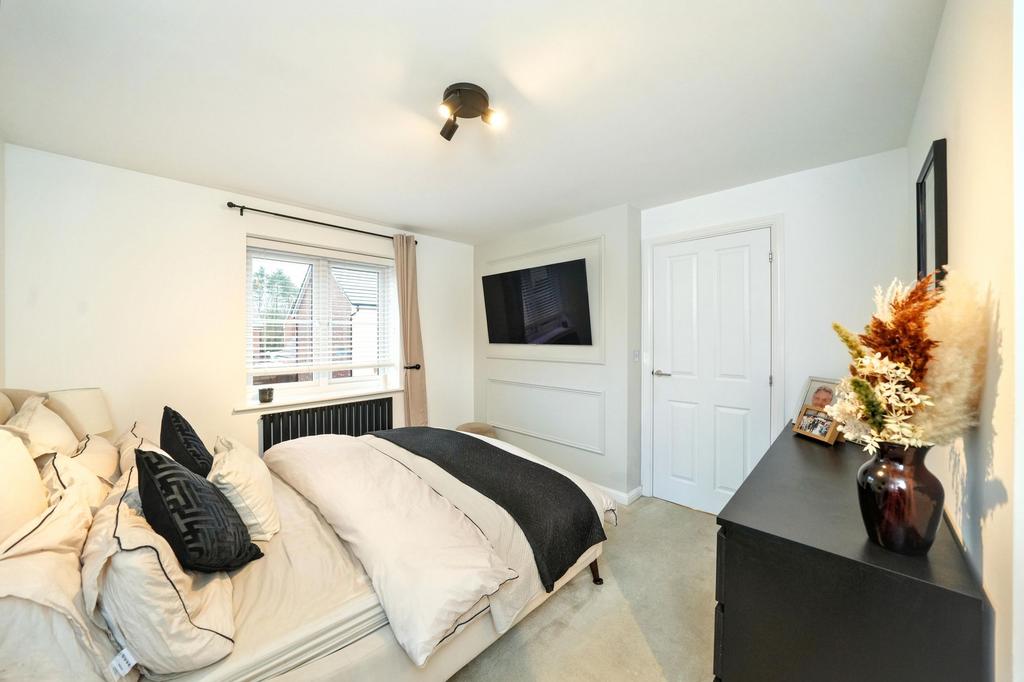Main Bedroom