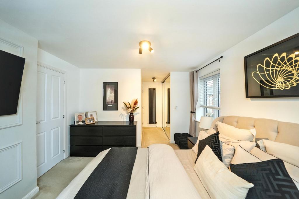 Main Bedroom