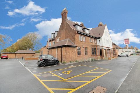 undefined, Wrotham Road, Welling