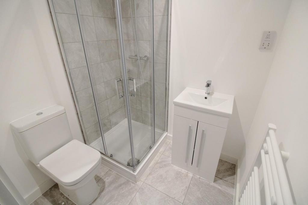 En Suite Shower Room