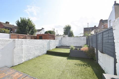 undefined, Fawcett Road, Southsea PO4