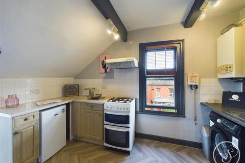 1 bedroom flat to rent, Chestnut Avenue, Leeds