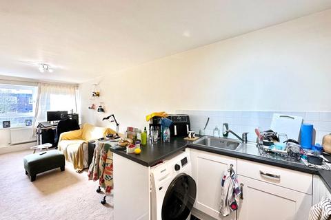 1 bedroom apartment to rent, St. John`s Avenue, Wandsworth, SW15