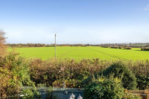 2 bedroom end of terrace house for sale, Paddock End, Chippenham SN14