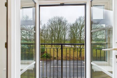 2 bedroom apartment for sale, Springham Drive, Colchester, Essex, CO4