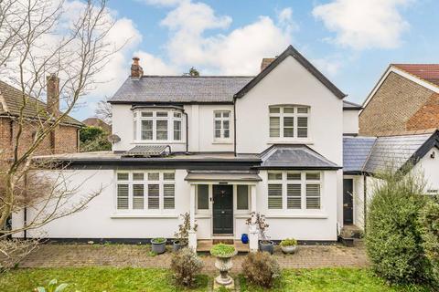 4 bedroom detached house for sale, Halliford Road, Shepperton TW17