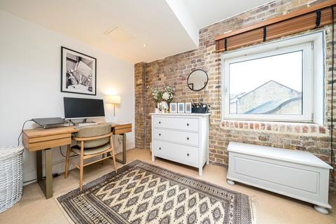 2 bedroom flat for sale, Providence Square, London SE1