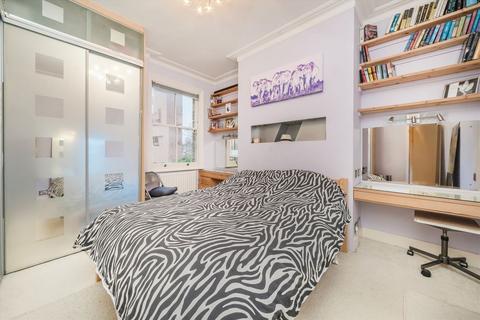 3 bedroom maisonette for sale, Turneville Road, London W14