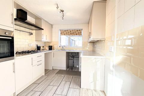 4 bedroom end of terrace house for sale, Canterbury Way, Stevenage, Hertfordshire, SG1