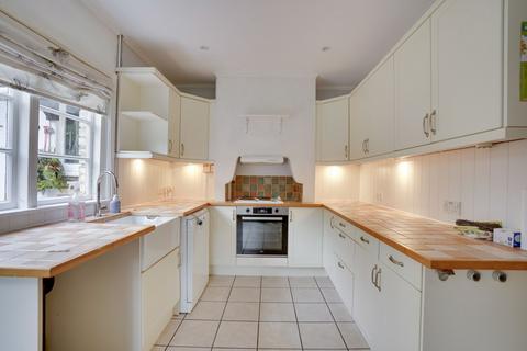 3 bedroom cottage for sale, Station Road, Newmarket CB8