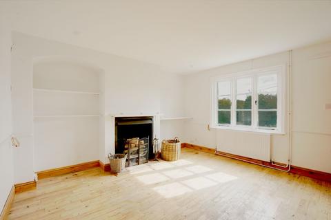 3 bedroom cottage for sale, Station Road, Newmarket CB8