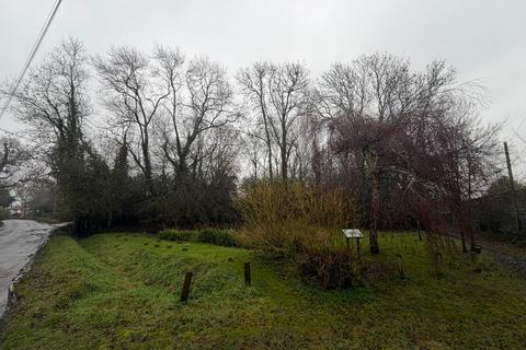 Land for sale, 'The Triangle', Binfield Heath, RG9