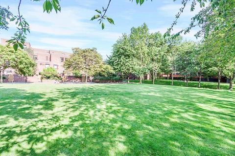 2 bedroom flat for sale, More Close, St Pauls Court, London, W14