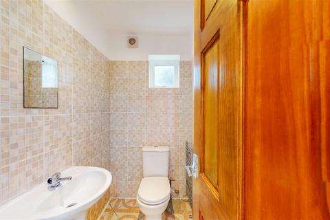 undefined, Lyon Park Avenue, Wembley, Middlesex