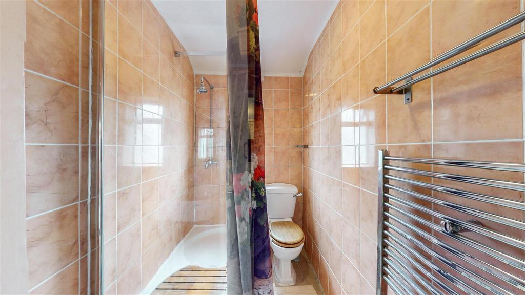 Showerroom.jpg