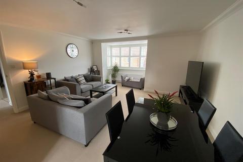 undefined, Sandow Place, Kings Hill