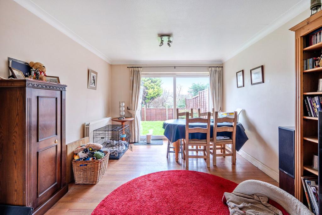 Sitting/Dining Room