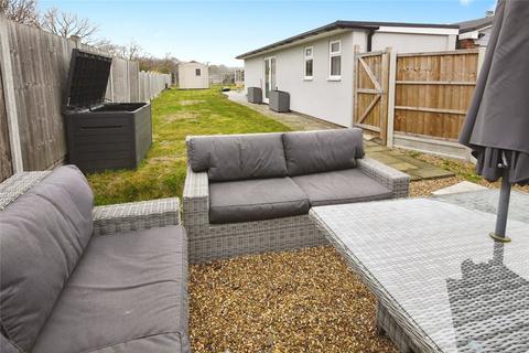 4 bedroom semi-detached house for sale, Cadogan Avenue, West Horndon, Brentwood, Essex, CM13