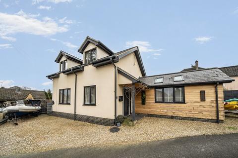 undefined, Lower Poole Road, Dursley