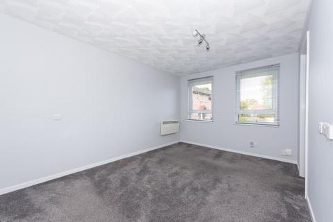 undefined, Tippett Gardens, Hatch Warren, RG22