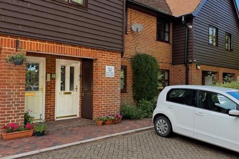undefined, Pound Lane, Elham, CT4