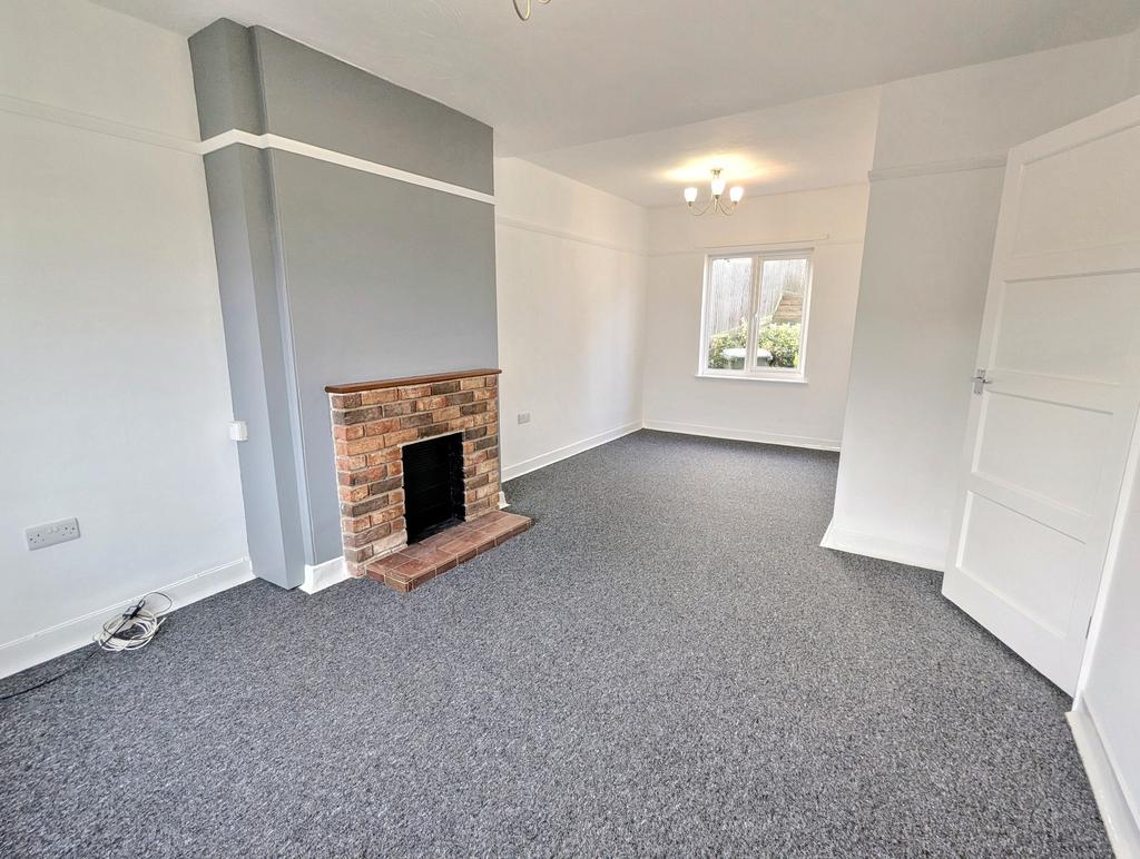 Living Room/Dining Room