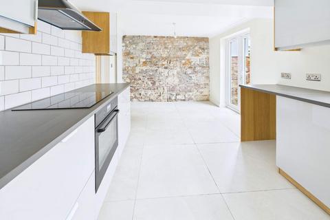 undefined, St. Woolos Road, Baneswell, Newport, NP20