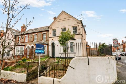 Basingstoke Road, Reading, Berkshire