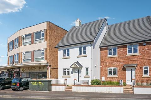 Iford Lane, Bournemouth, BH6 5
