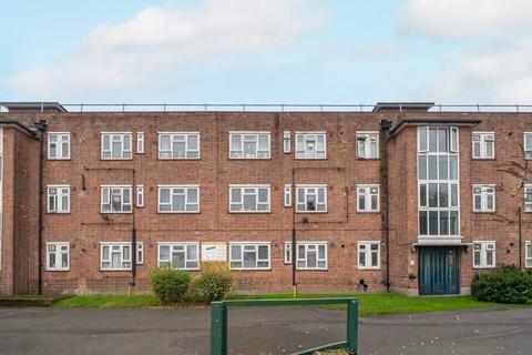 2 bedroom flat for sale, Mackie Road, Brixton, London, SW2